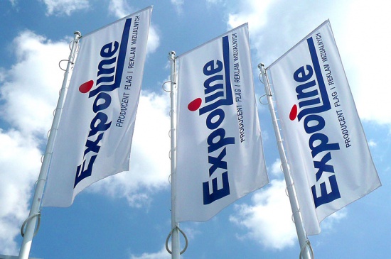 Produkujemy reklamy wizualne : flagi, banery, naklejki etc.