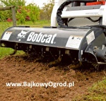 Prace ogrodnicze glebogryzarką, kopanie ogródka, działki